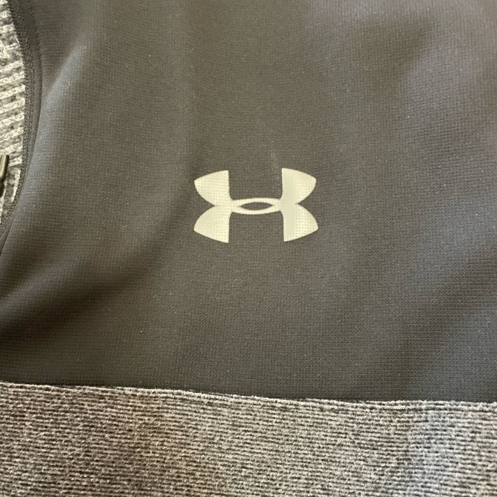 Under Armour Black and Gray Quarter-Zip - Picture 5 of 5